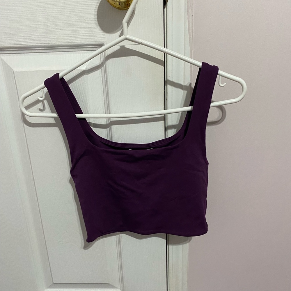 Babaton Contour Crop Top